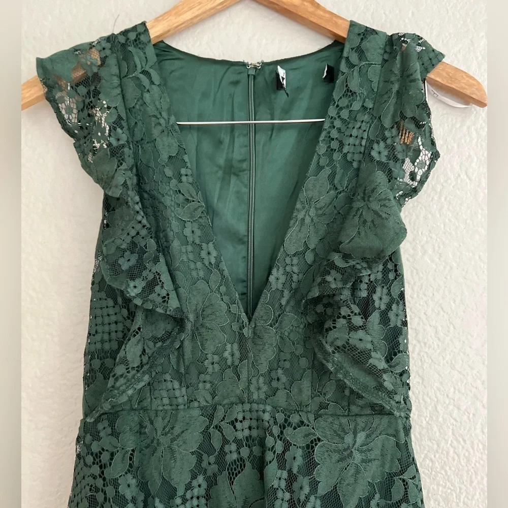 Molinetto Forest Green Lace Ruffled Tiered Sleeveless Maxi Dress_3